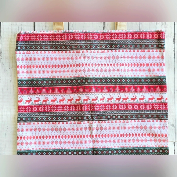 Violet Ray NYC Canvas Tote Christmas Bag w/ Festive Snowflake & Reindeer Details - Picture 2 of 11